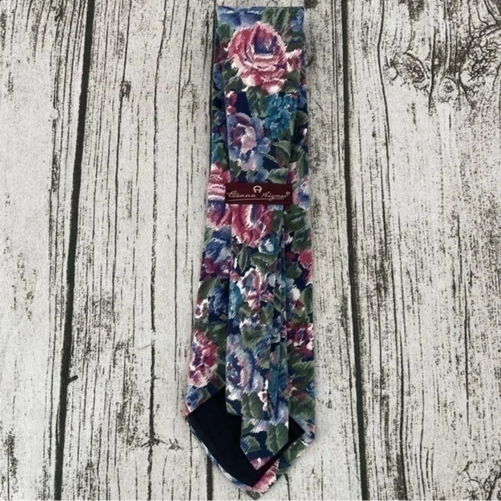 Vintage Etienne Aigner Tie Floral Necktie